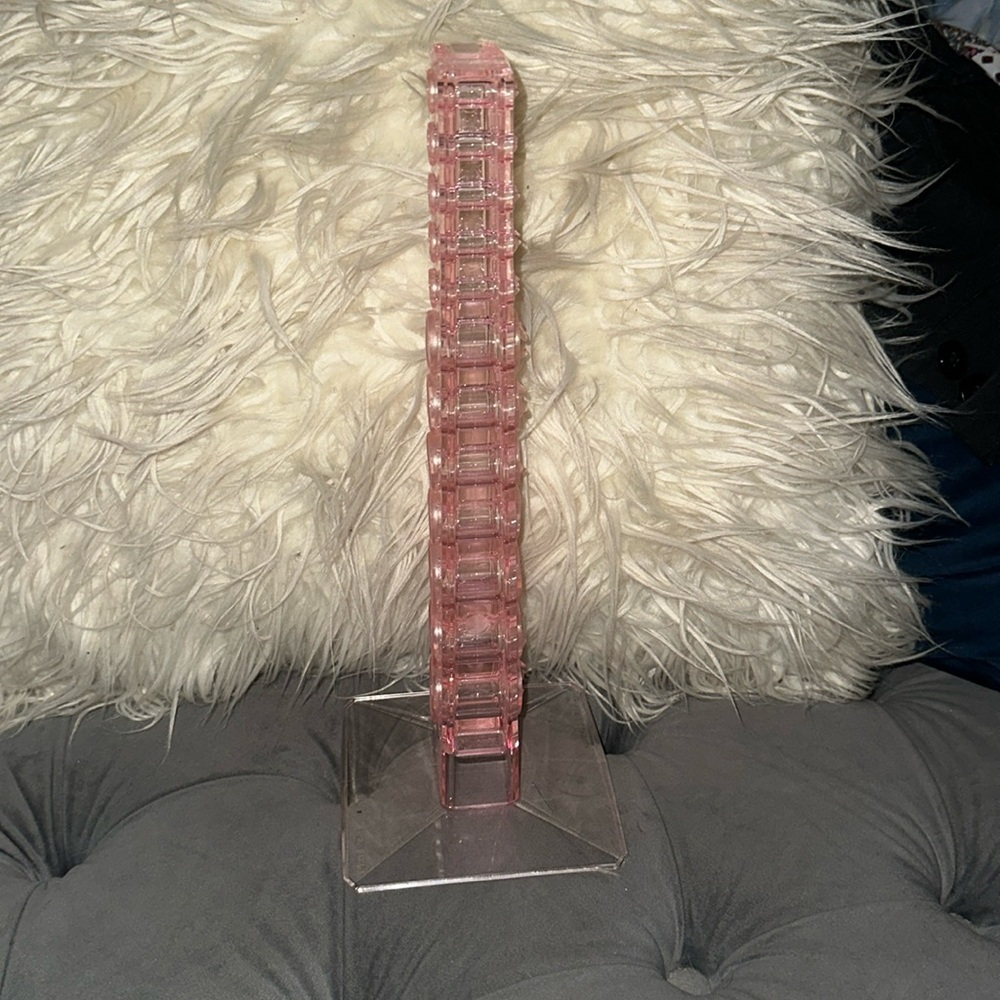Makeup brush stand